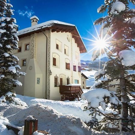 White Pine Lodge Ливиньо Экстерьер фото