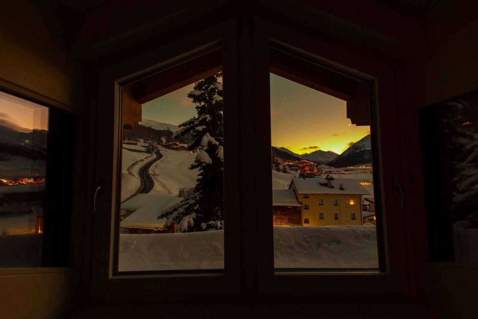 White Pine Lodge Ливиньо Экстерьер фото